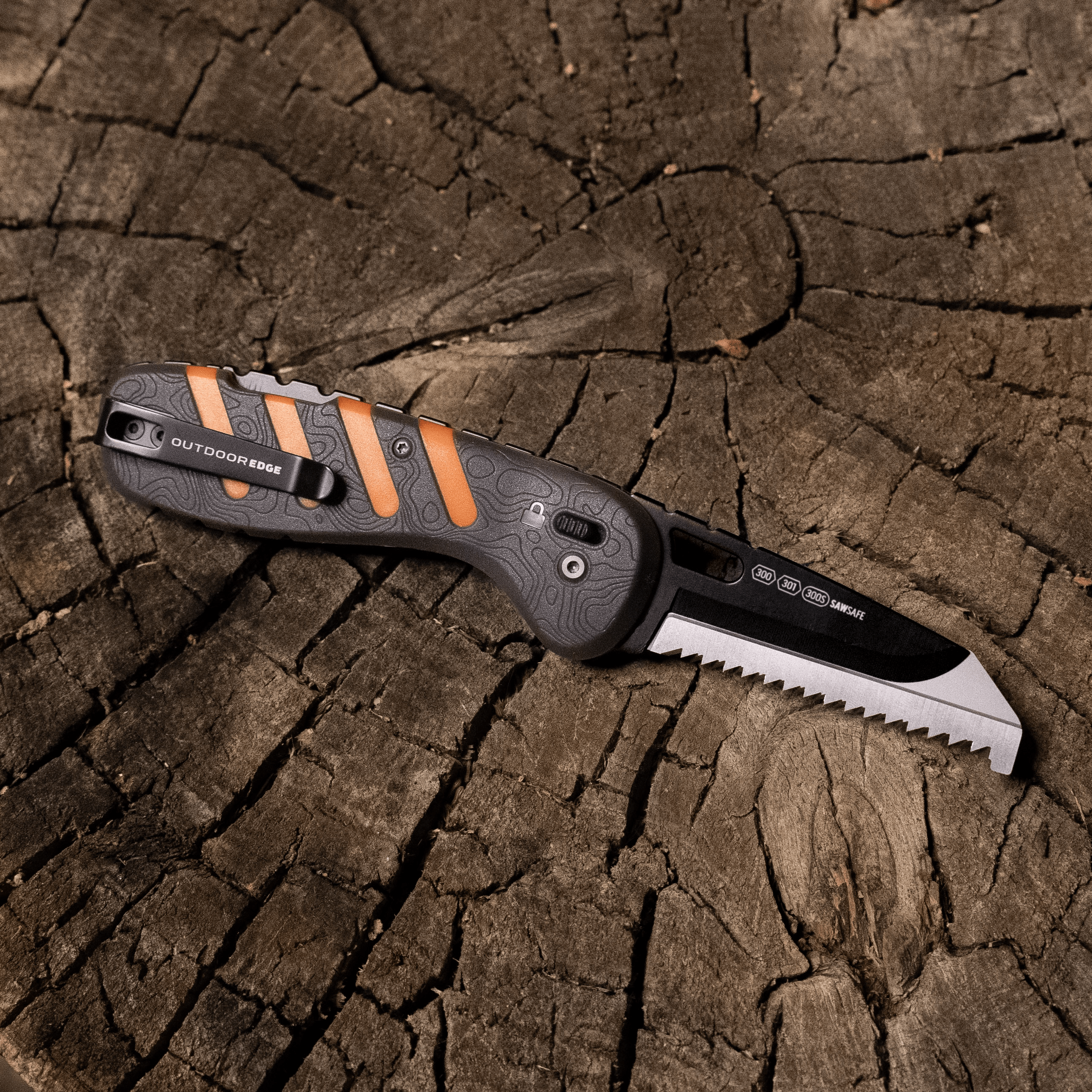 The 3.0-inch Razor-HTX folding knife with an orange and black handle