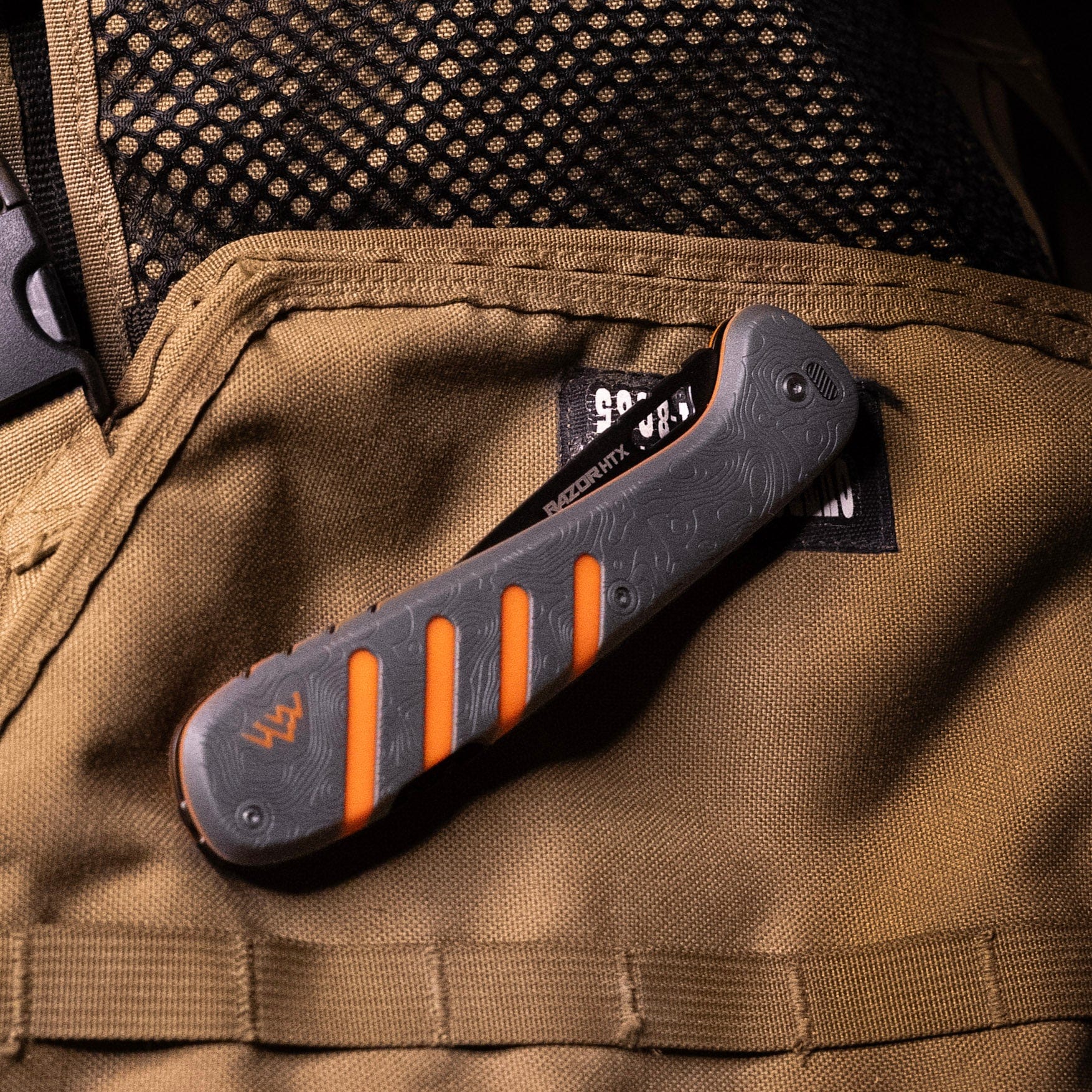 The 5.0-inch Razor-HTX knife shown with replacement blades