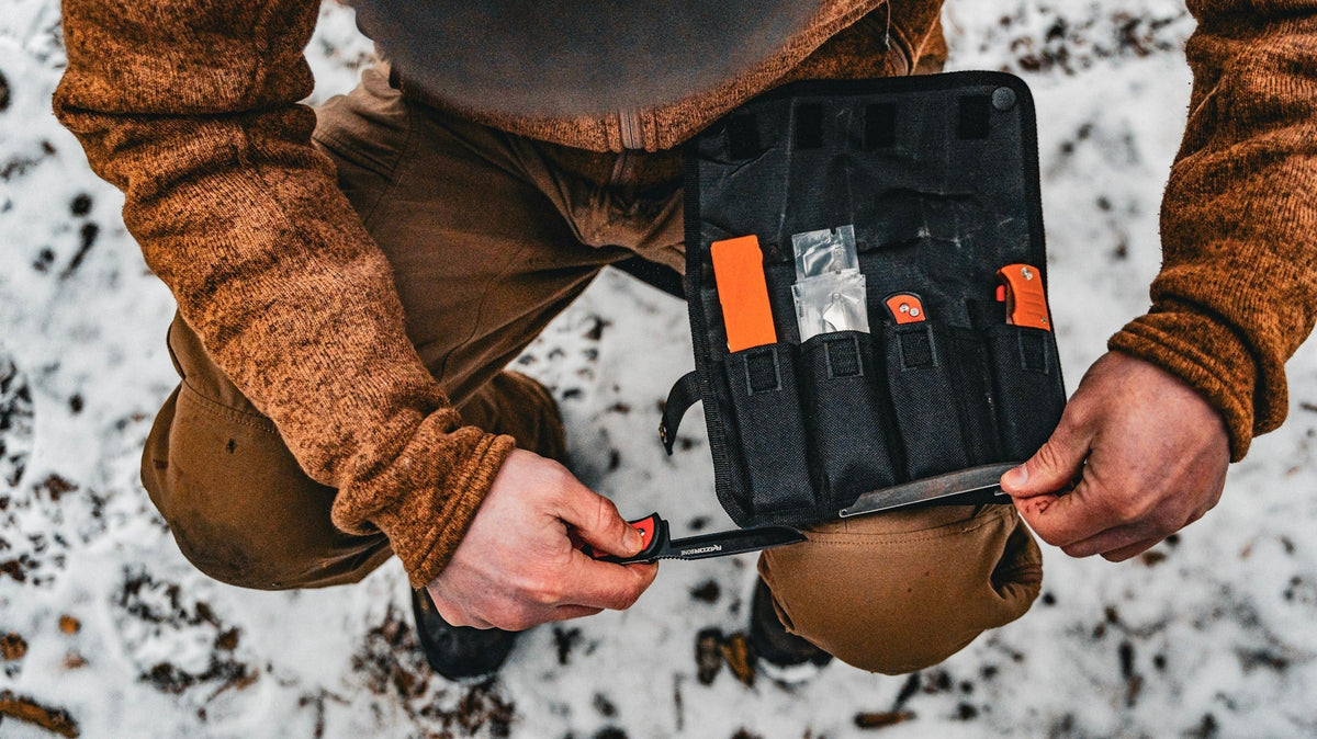 Are Replaceable-Blade Knives Strong Enough for Big Game