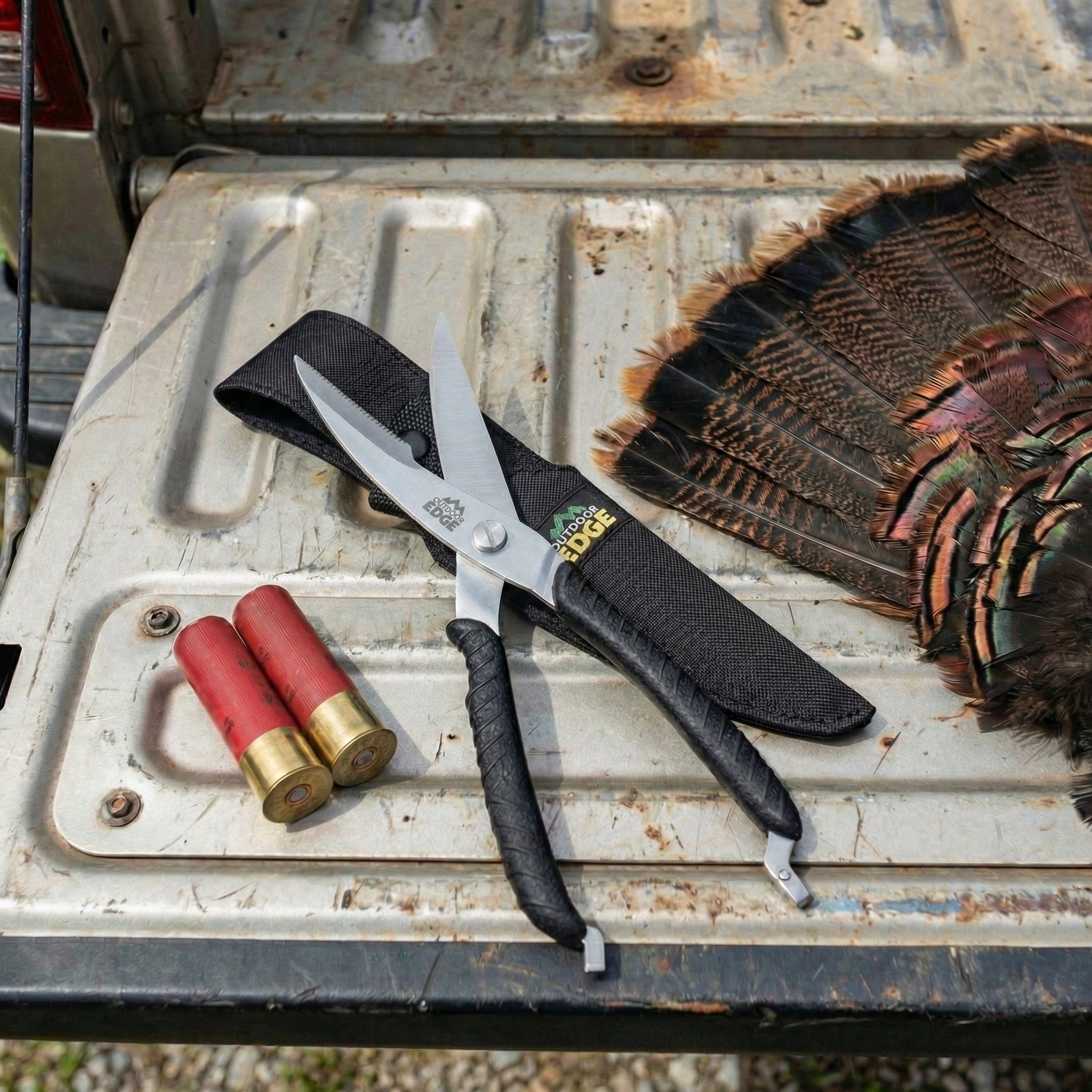 Outdoor Edge Turkey Hunting Kit – RazorEDC Lite Knife, Game Shears