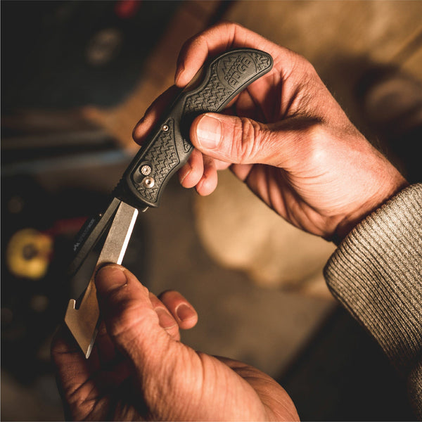 Outdoor Edge RazorWork 3.0" utility knife being held